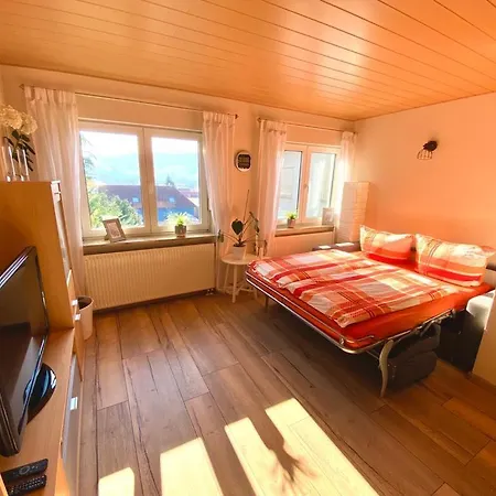 Ferienwohnung Bergblick Ена